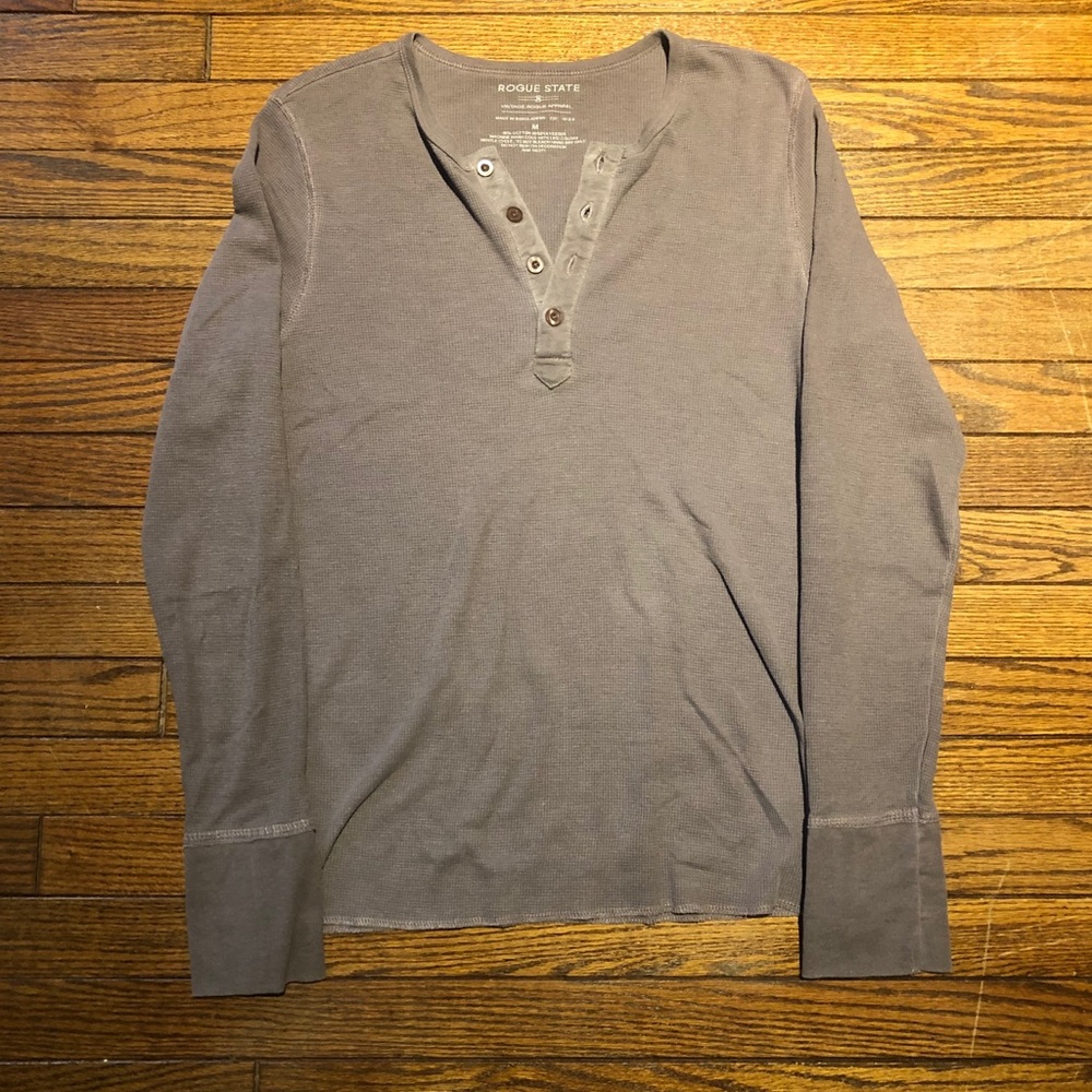 Rogue state distressed Henley